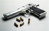 Dumb criminal shoots himself in the foot